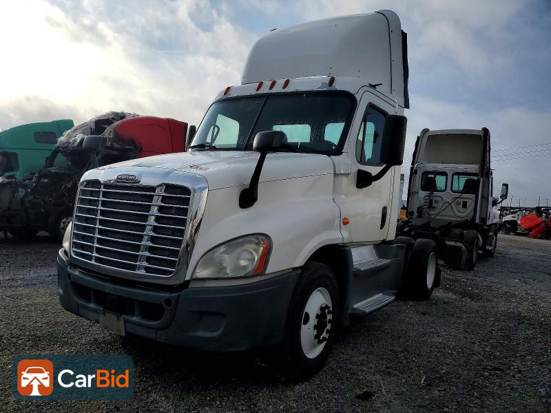 2016 FREIGHTLINER CASCADIA 1, ფოტო 2