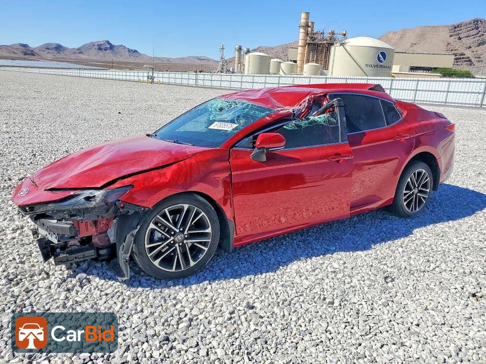 2025 TOYOTA CAMRY XLE, фото 1