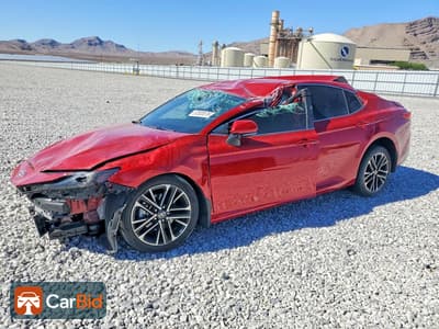 2025 TOYOTA CAMRY XLE, фото 1