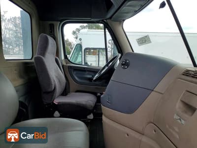 2016 FREIGHTLINER CASCADIA 1, фото 5