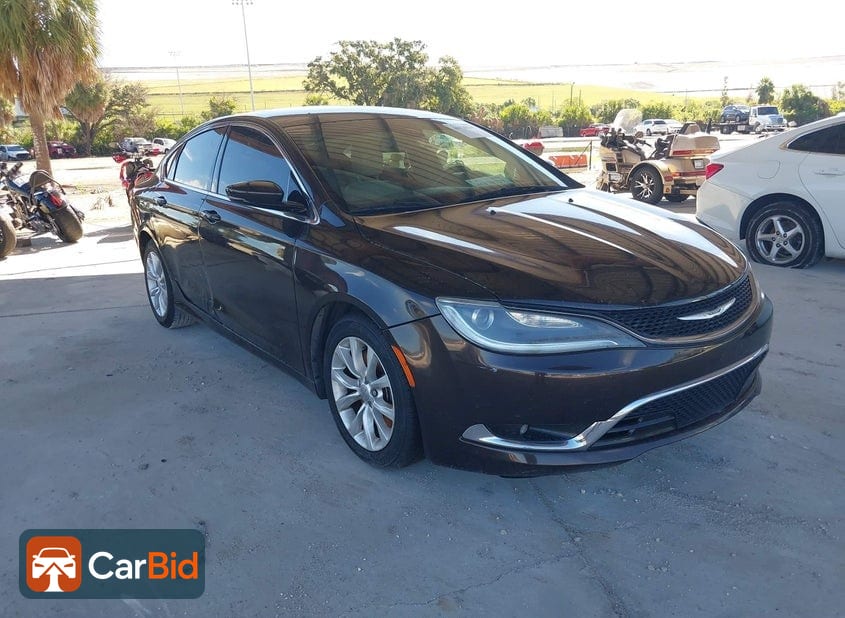 2015 CHRYSLER 200 C, фото 1