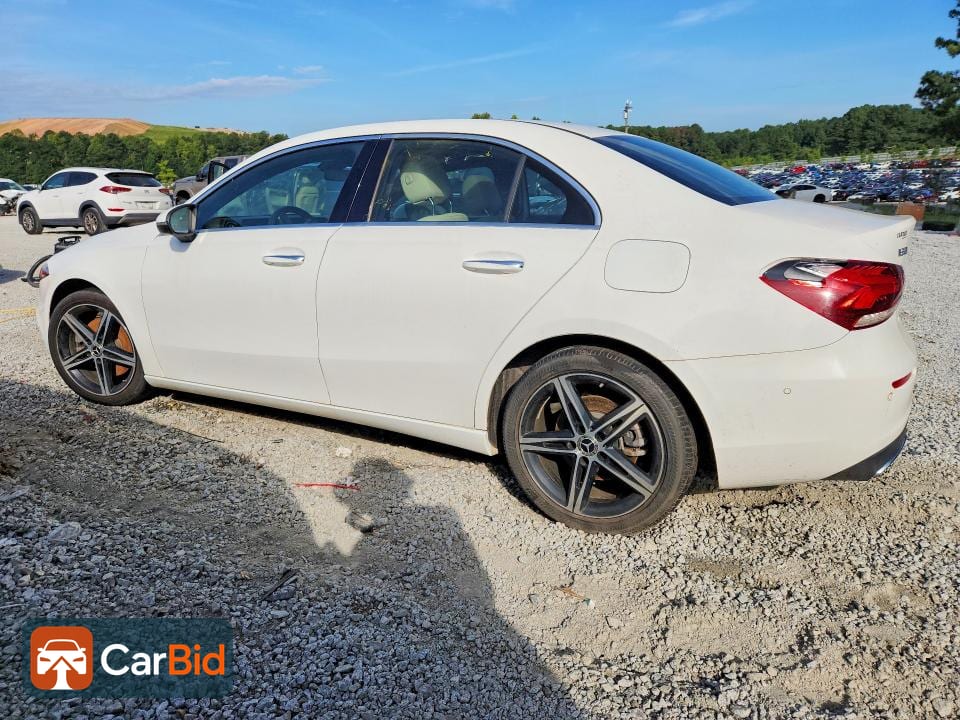 2020 MERCEDES-BENZ A 220, фото 2