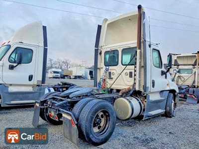 2016 FREIGHTLINER CASCADIA 1, ფოტო 6