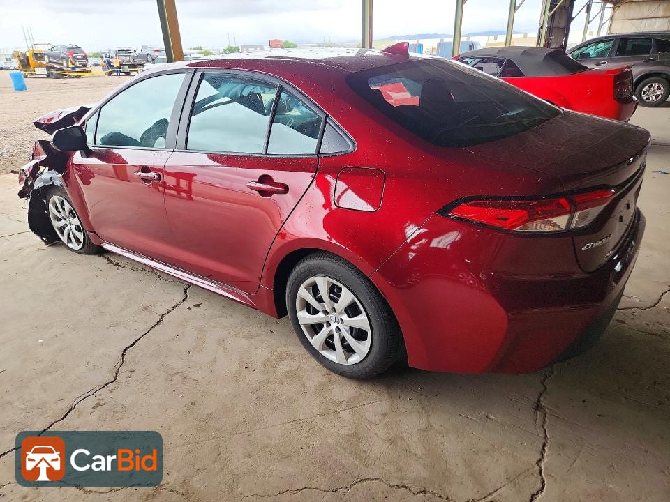 2026 TOYOTA COROLLA LE, фото 2