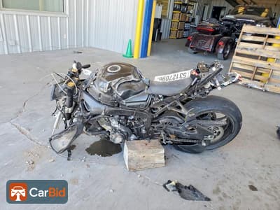 2021 SUZUKI GSX-R1000, фото 3