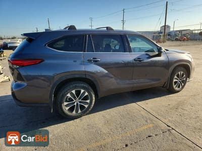2020 TOYOTA HIGHLANDER XLE, фото 3